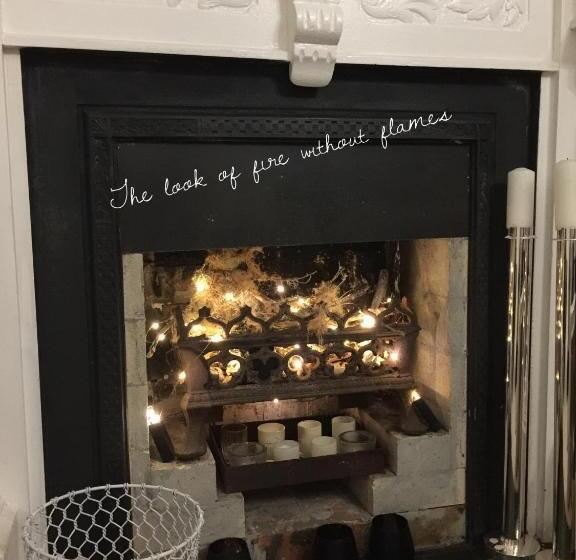 Chelsea House Bed & Breakfast