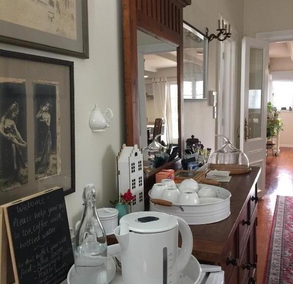 Chelsea House Bed & Breakfast