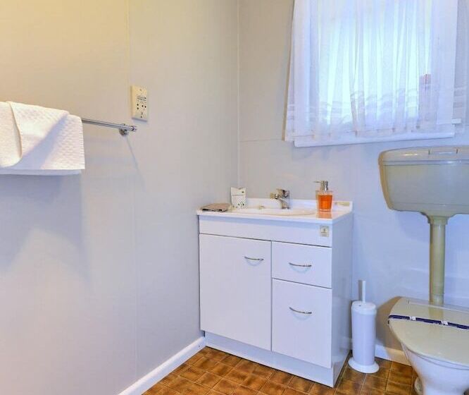 Classique Lodge Motel