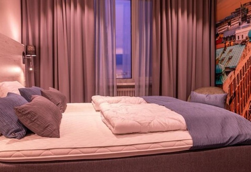 Dream  Luxury Hostel