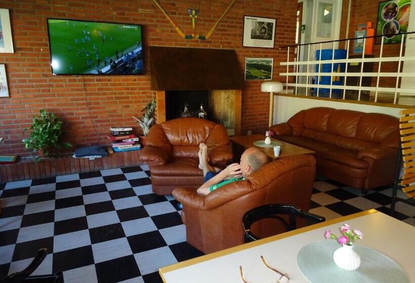 Ekbackens Vandrarhem