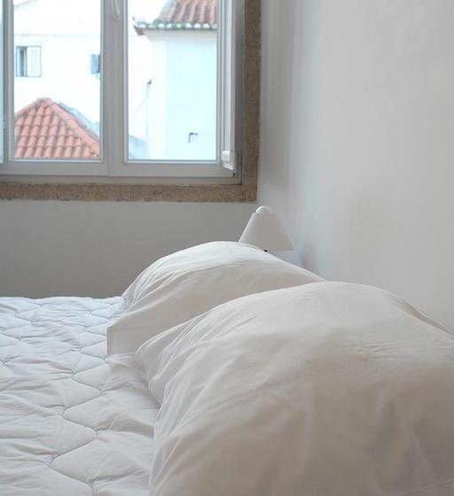 Fado Bed & Breakfast   Santos