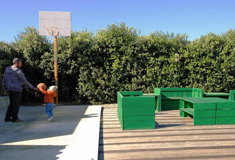 Freesurfcamp & Hostel