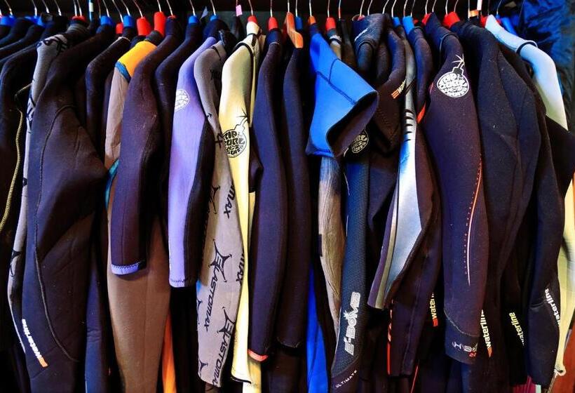 Freesurfcamp & Hostel