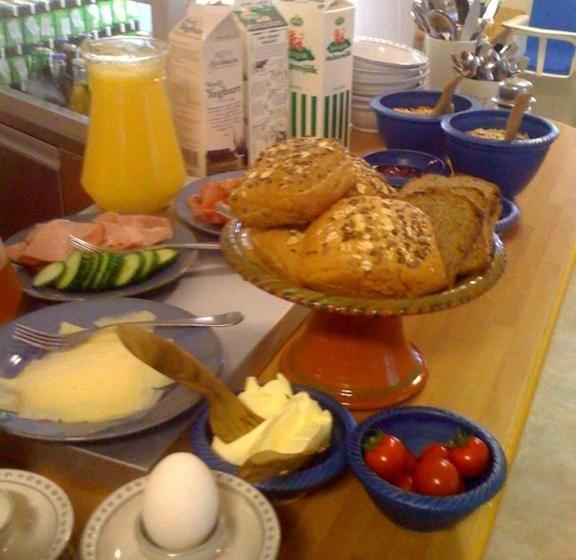 Hajstorp Slusscafé & Vandrarhem