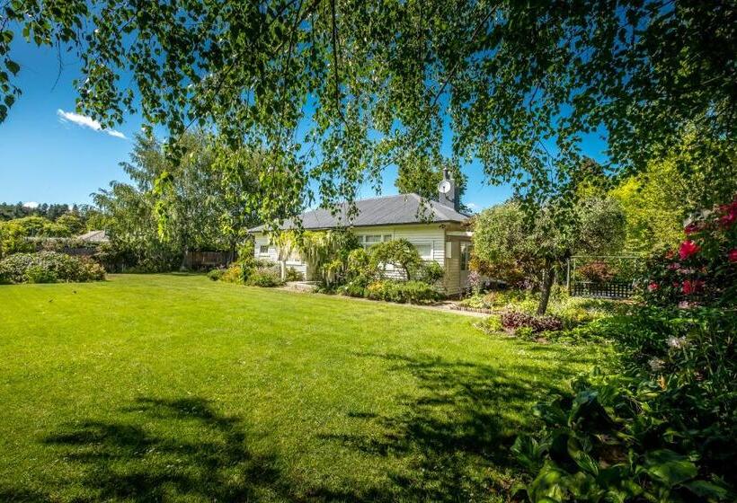 Harrogate Gardens Motel