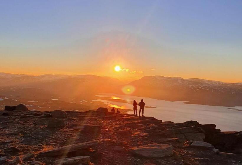 בית מלון כפרי Stf Abisko Turiststation