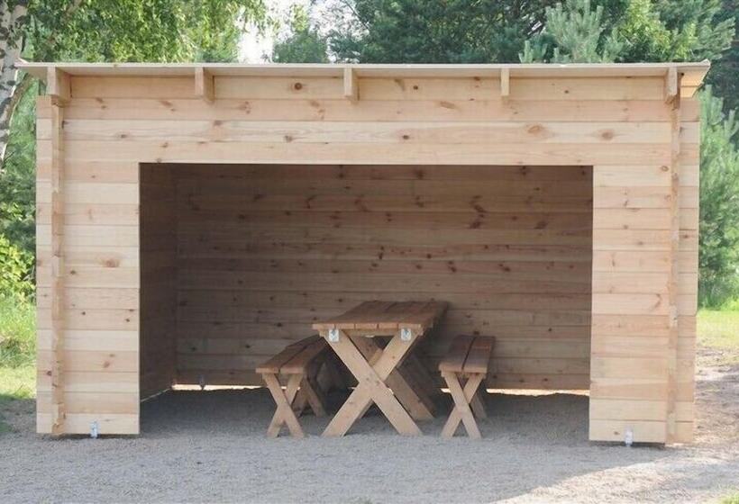 בית מלון כפרי Brovillan