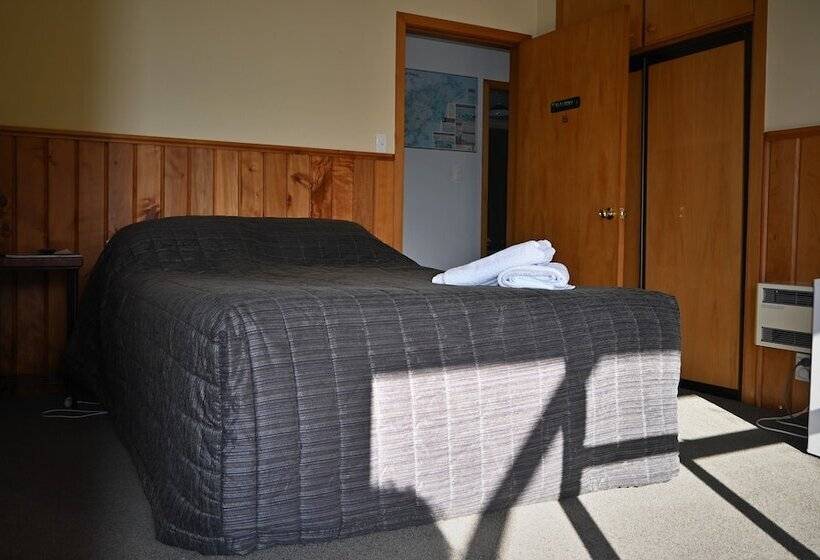 酒店 Donegal House