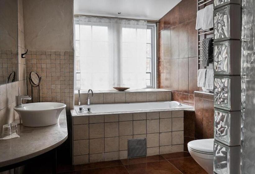 ホテル Helgeand Wisby