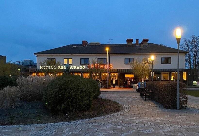 בית מלון כפרי L Iföhus