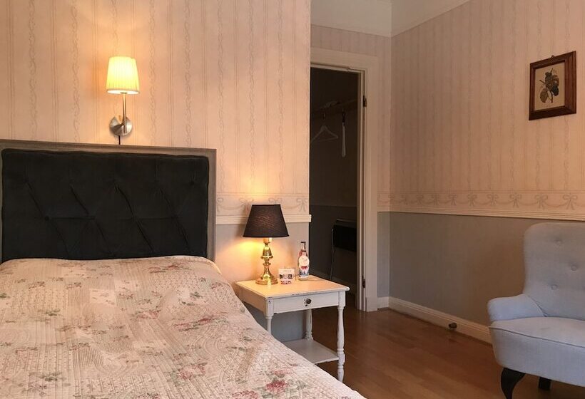 בית מלון כפרי L Plevnagården