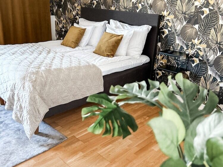 בית מלון כפרי L Ronja