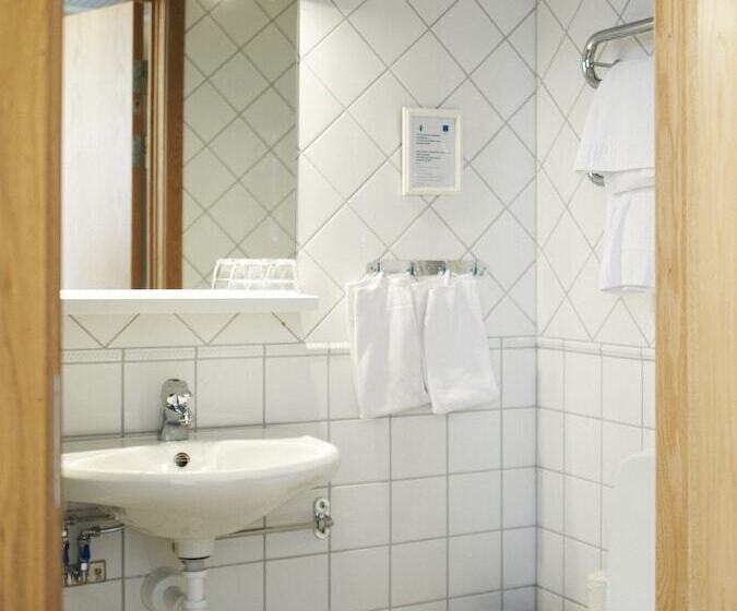 فندق L Rum Oscar