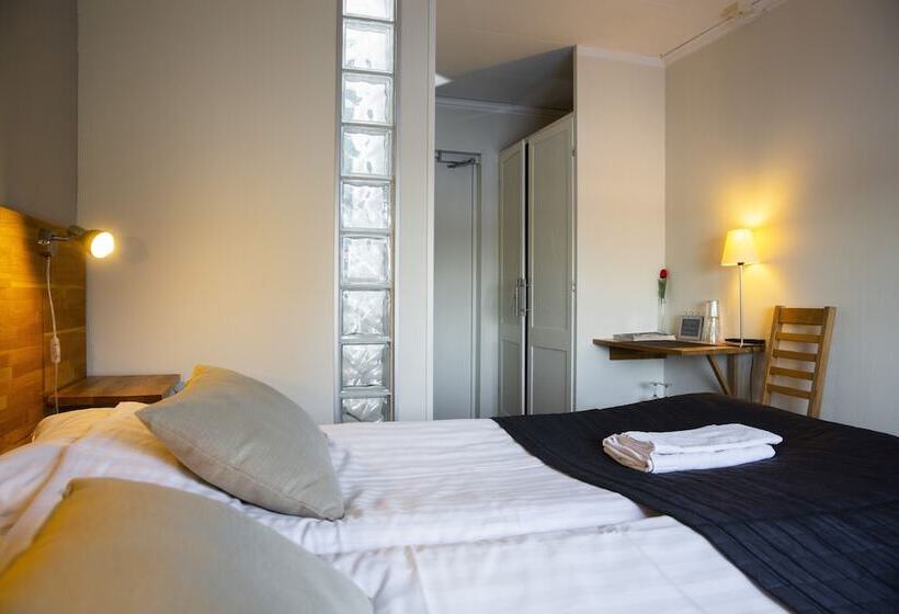 ホテル L Veckefjärden