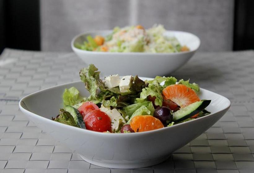 בית מלון כפרי M