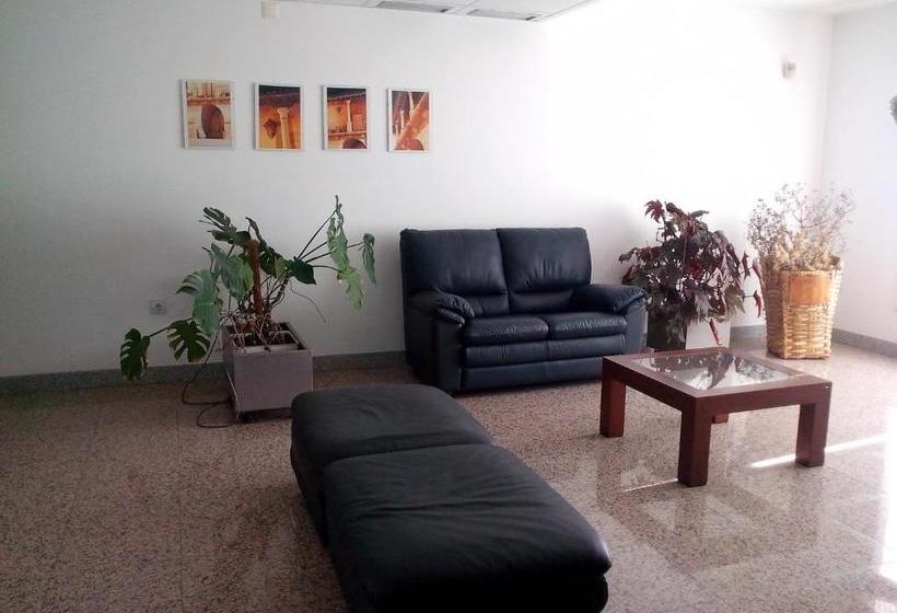 ホテル Mirafresno