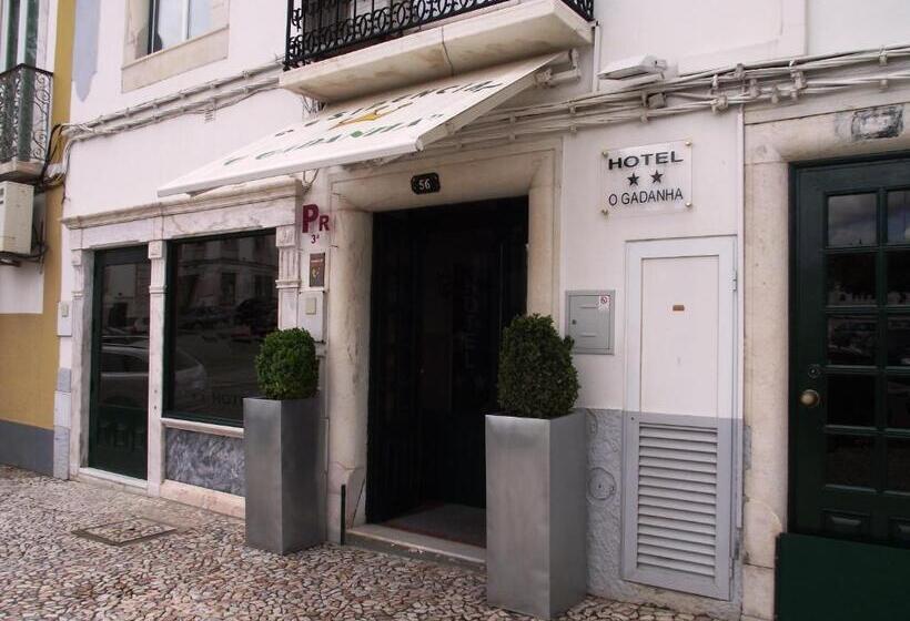 هتل O Gadanha
