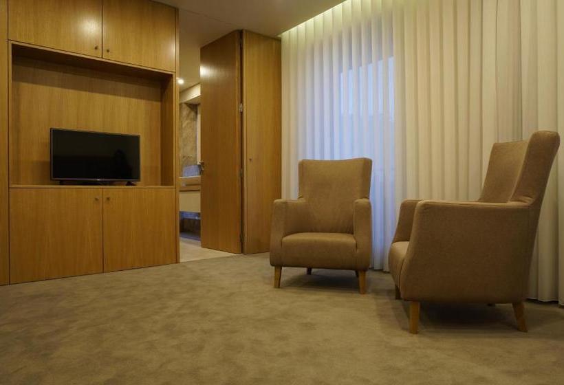 فندق Paços Ferrara