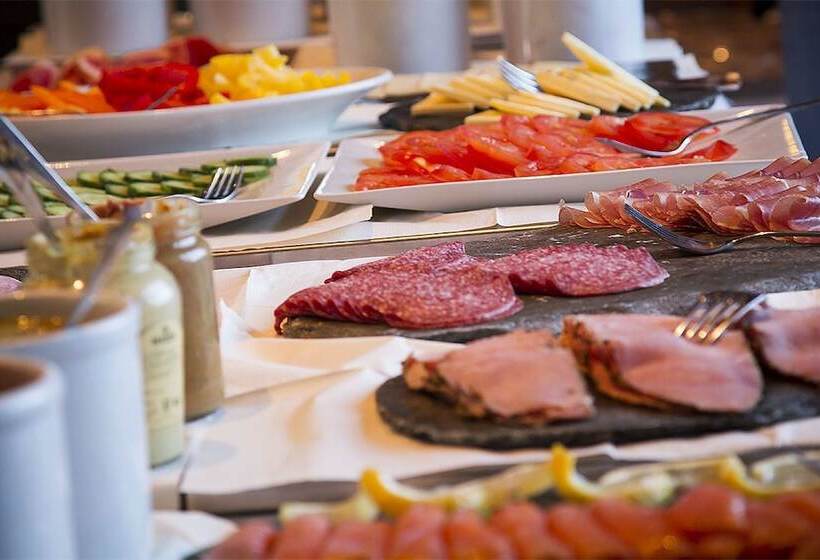 בית מלון כפרי Skeviks Gård