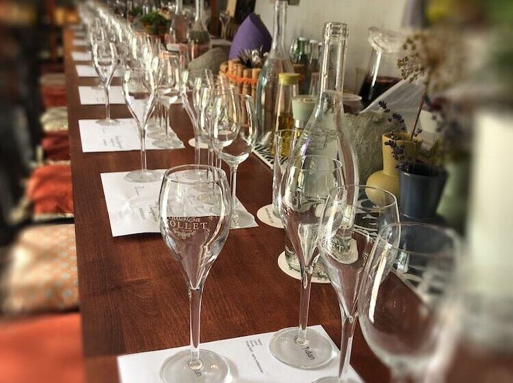 Отель Skivarps Gästgivaregård