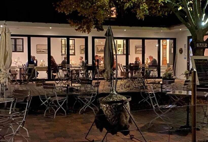 Отель Sydkustens At Lillehem