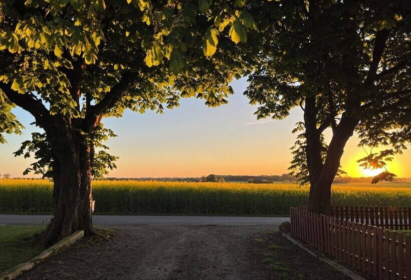 Отель Sydkustens At Lillehem