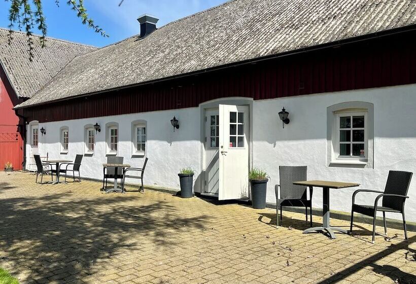 Отель Sydkustens At Lillehem