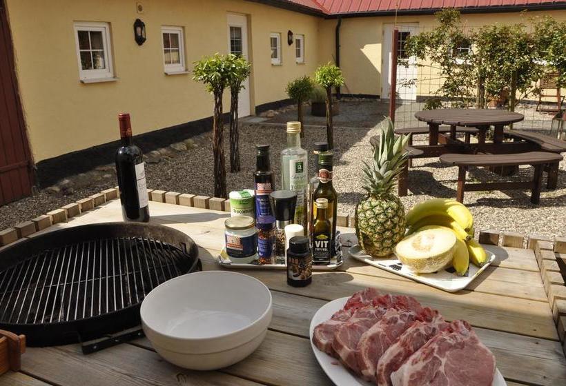 Hylteberga Gård Bed & Breakfast