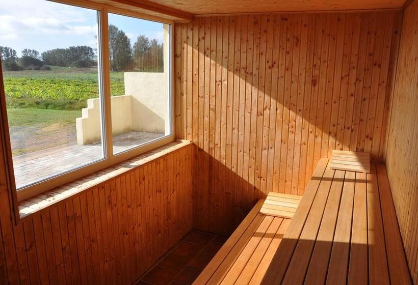 Hylteberga Gård Bed & Breakfast