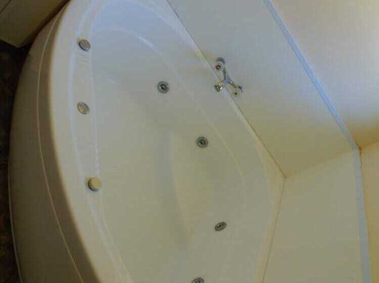 Kapiti Lindale Motel And Conference Centre