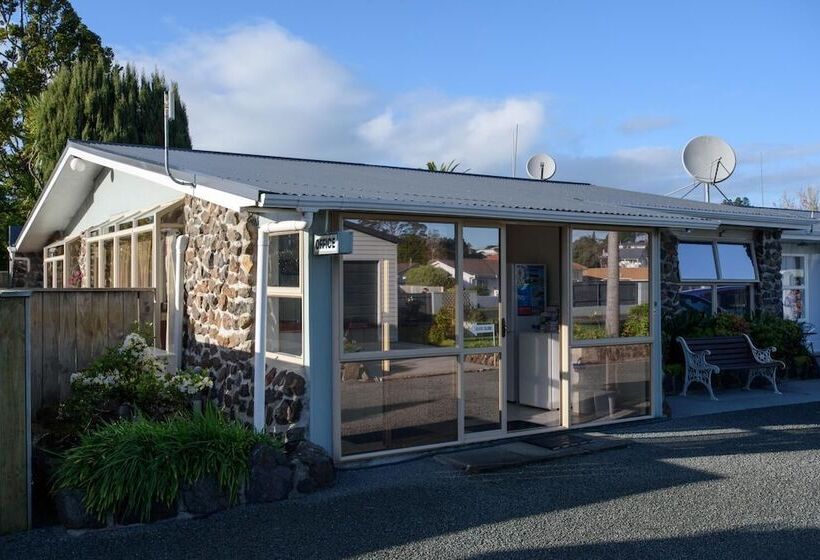 Kauri Lodge Motel