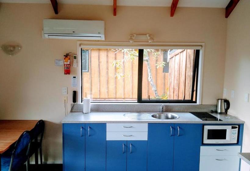 Kerigold Secluded Chalets Motel