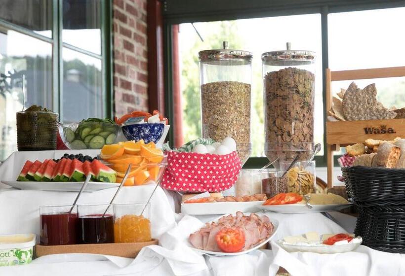 Kvibergs Vandrarhem   Hostel