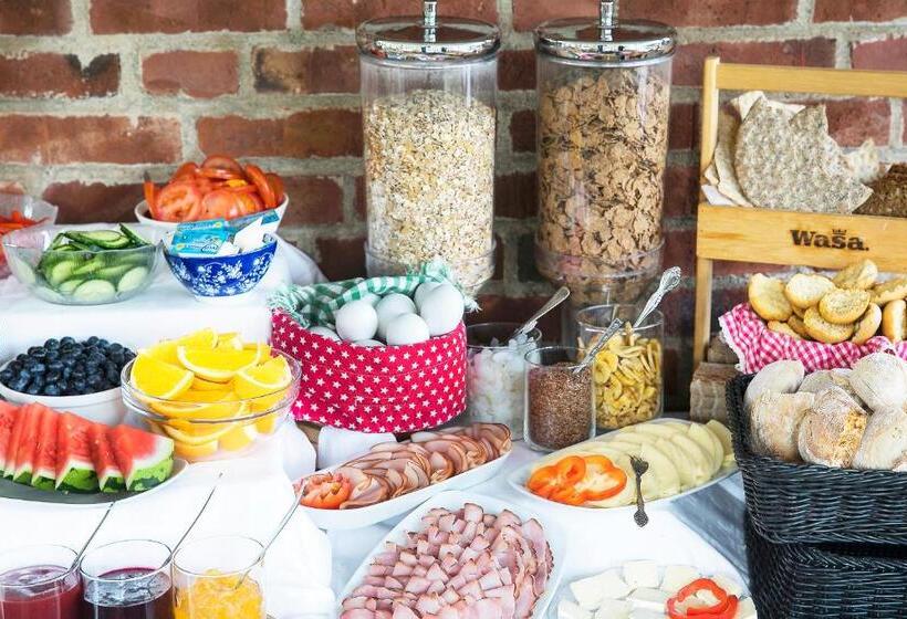 Kvibergs Vandrarhem   Hostel