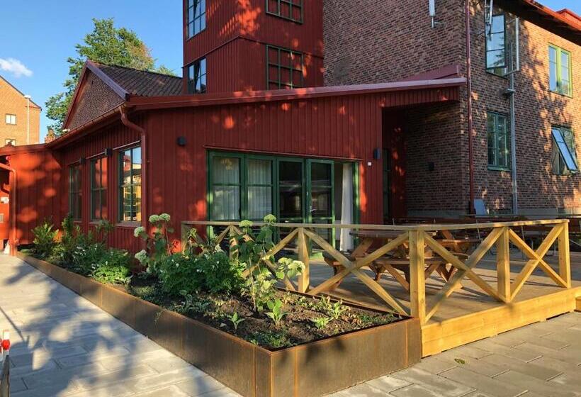 Kvibergs Vandrarhem   Hostel