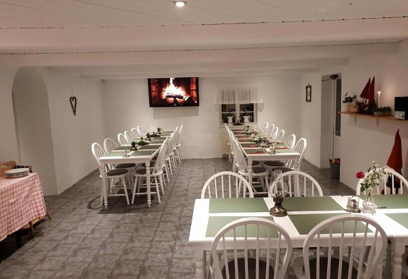 Landet Bed And Breakfast