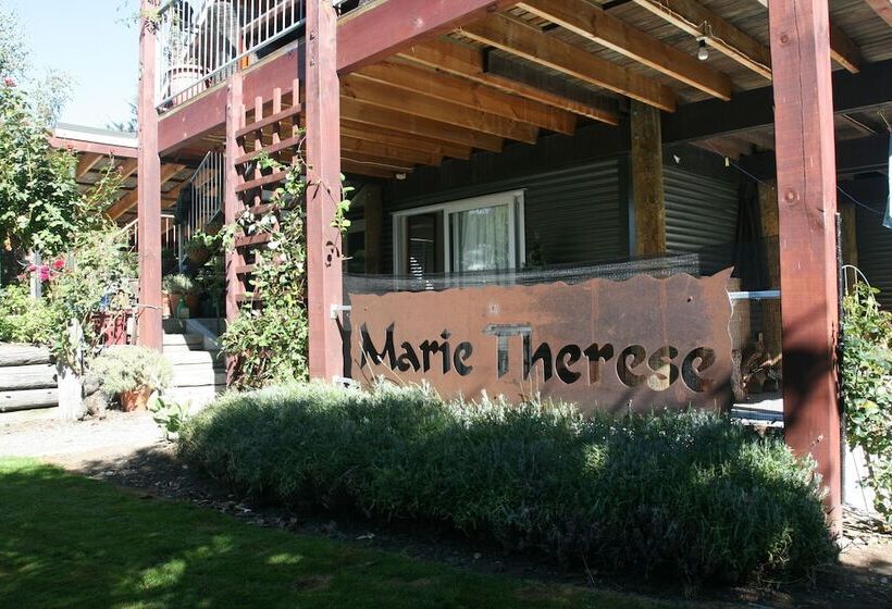 Marie Therese Bed & Breakfast