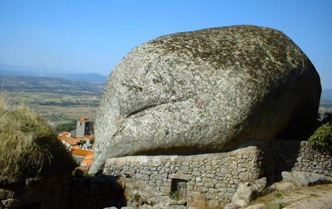 Monsanto Geohotel Escola