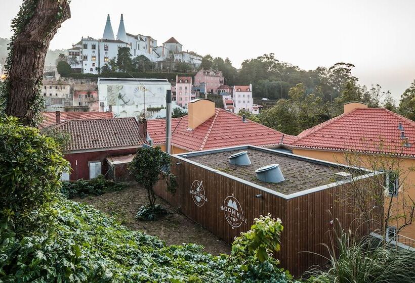 هاستل Moon Hill By Joivy