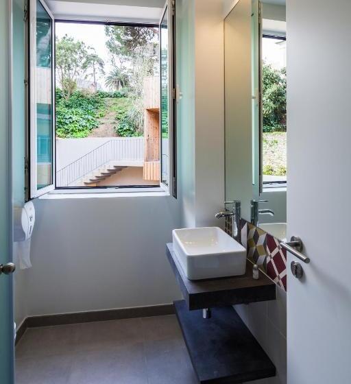 هاستل Moon Hill By Joivy