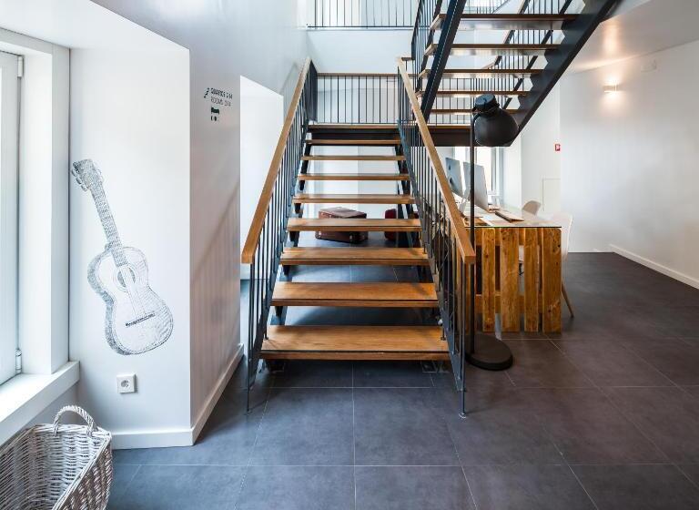 هاستل Moon Hill By Joivy