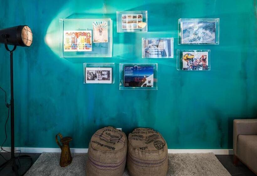 هاستل Moon Hill By Joivy