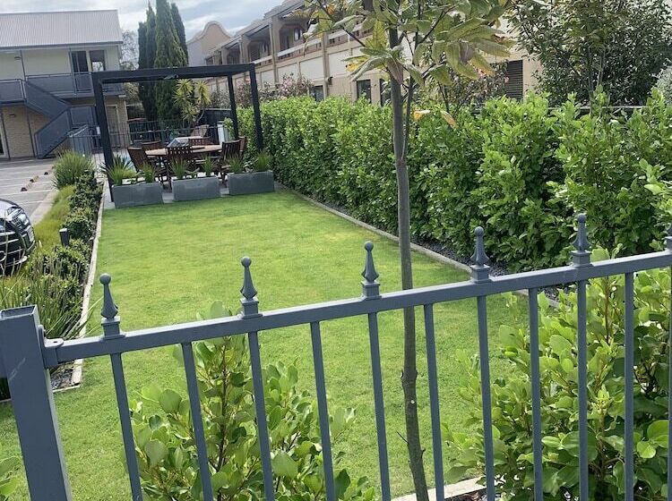 מוטל Apex Motorlodge