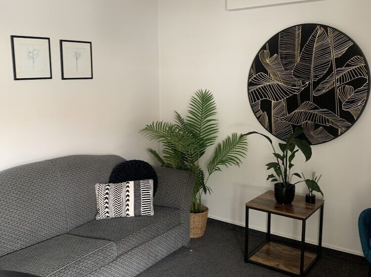 مُتل Apex Motorlodge