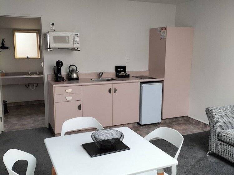 מוטל Apex Motorlodge