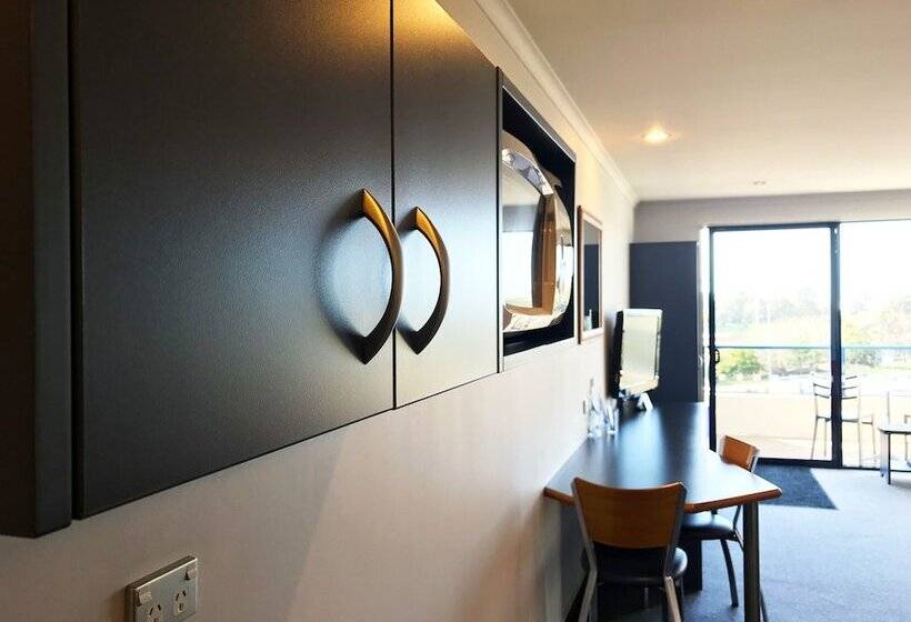 מוטל Bay Viaduct Motor Lodge