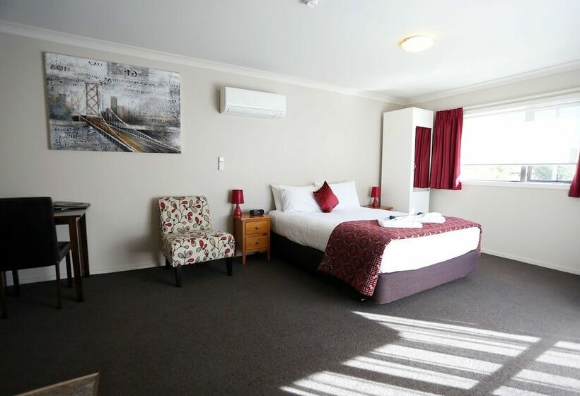 מוטל Matariki Motor Lodge