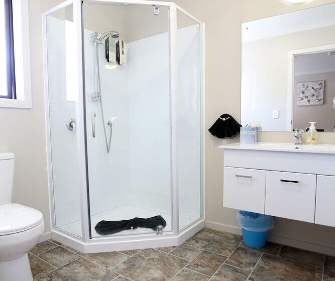 מוטל Matariki Motor Lodge