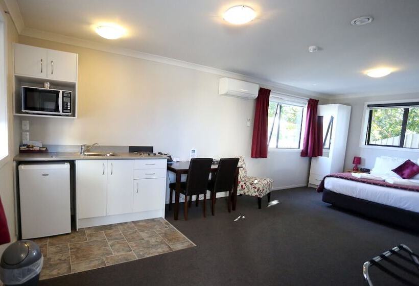 מוטל Matariki Motor Lodge